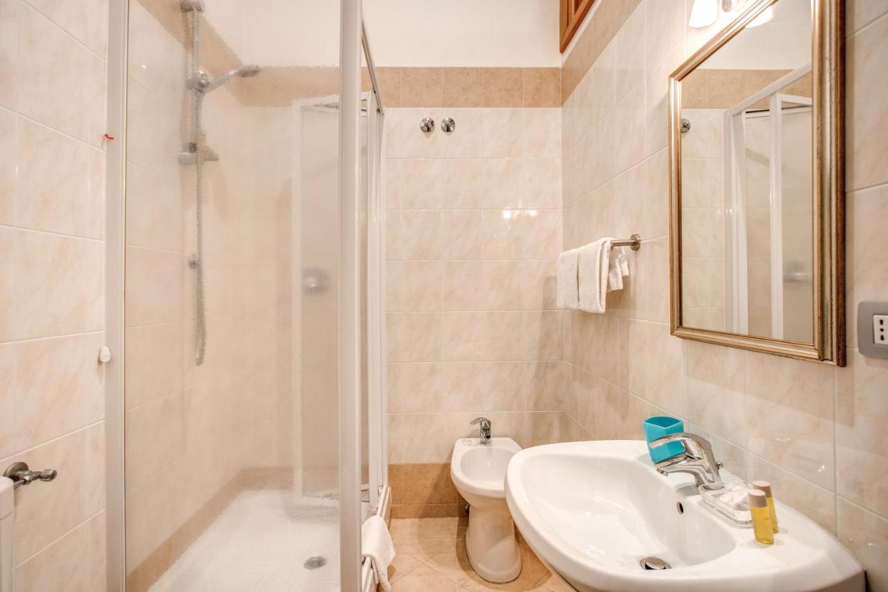 Residenza Praetoria Hotel Rome Exterior photo