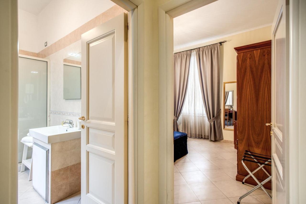 Residenza Praetoria Hotel Rome Exterior photo
