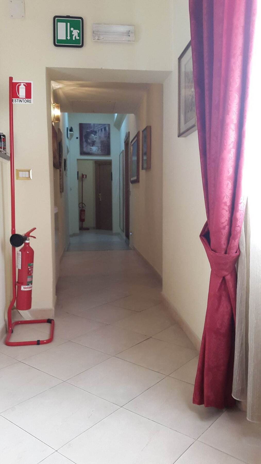 Residenza Praetoria Hotel Rome Exterior photo